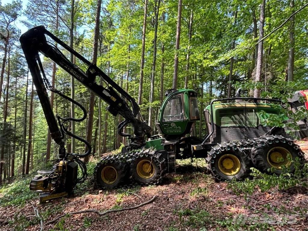 John Deere 1270 G Skördare