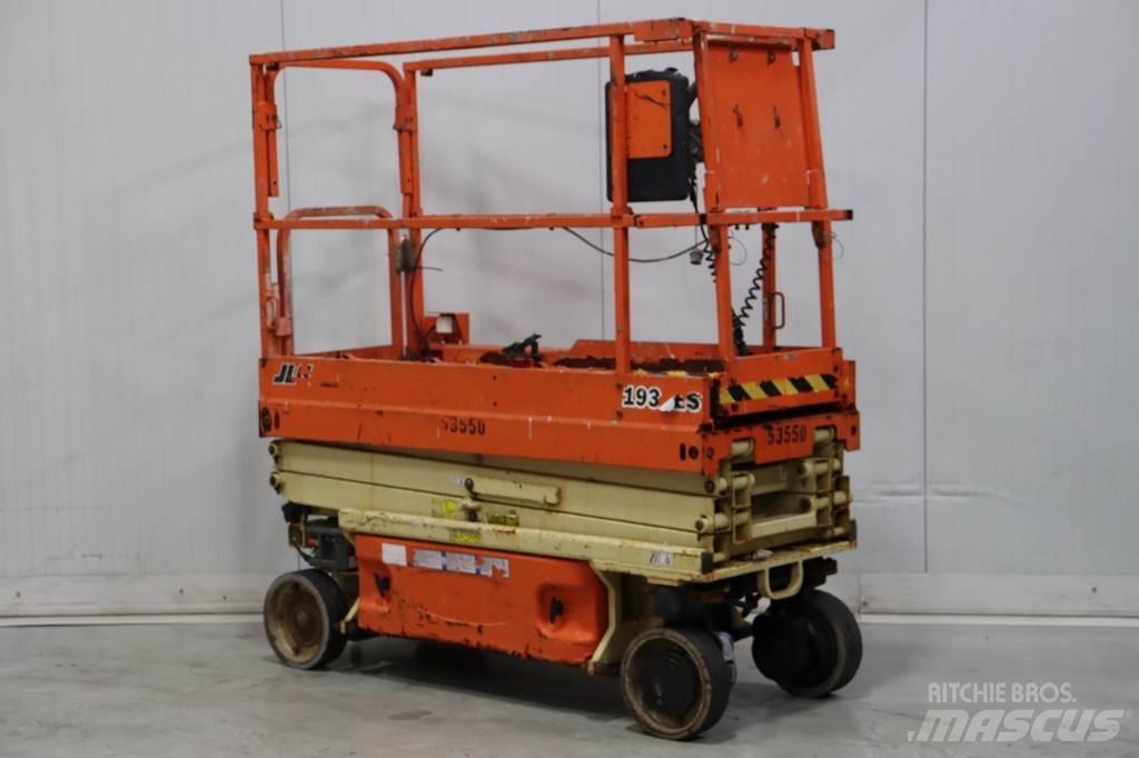 JLG 1930ES Saxliftar