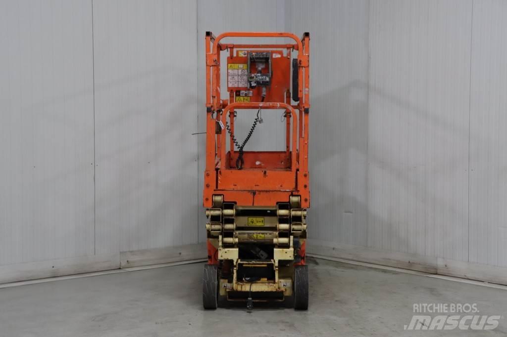 JLG 1930ES Saxliftar