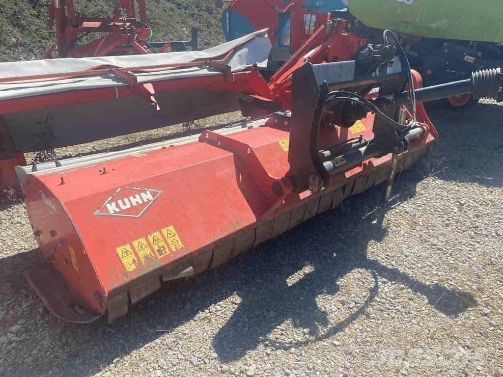 Kuhn BP 305 Krossar