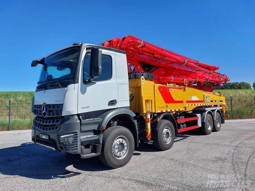 Mercedes-Benz Arocs Cementbil