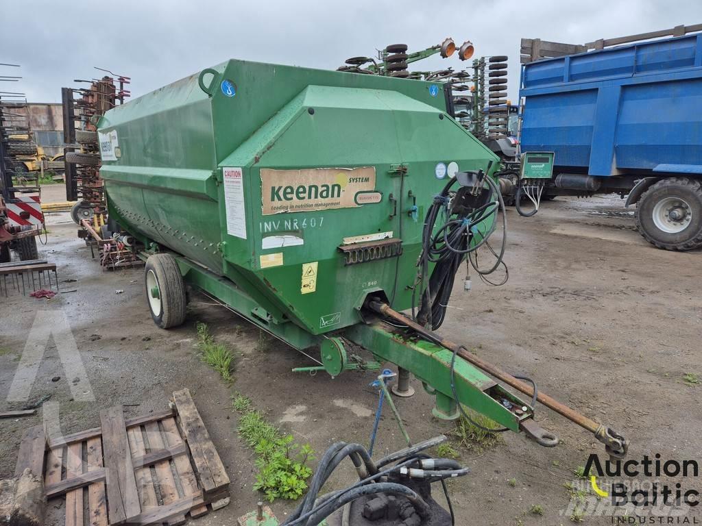Keenan Klassik 115 Fullfodervagnar