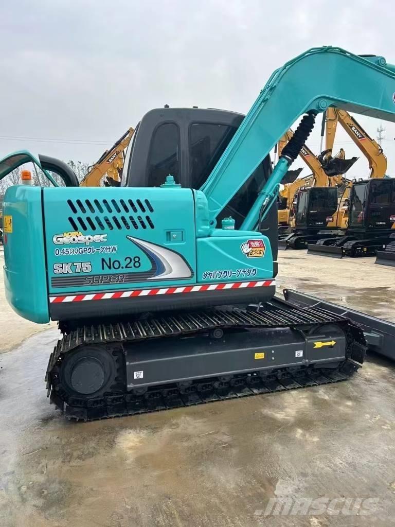 Kobelco SK 75 Bandgrävare