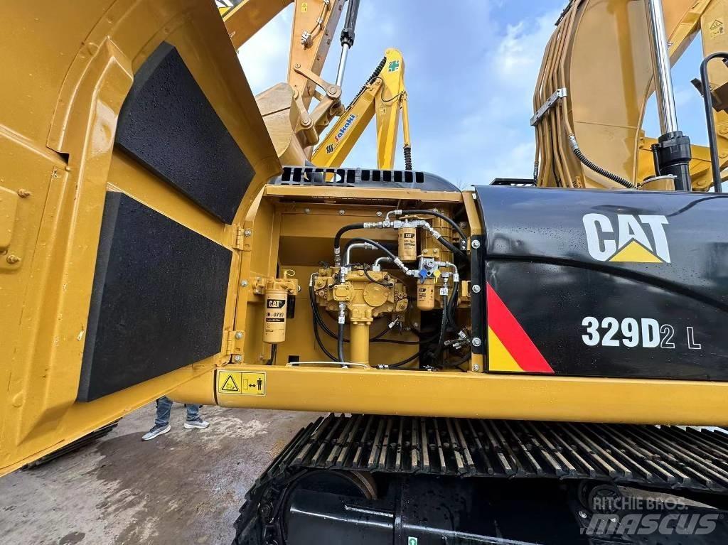CAT 329 D Bandgrävare