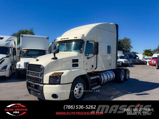 Mack Anthem Övriga bilar