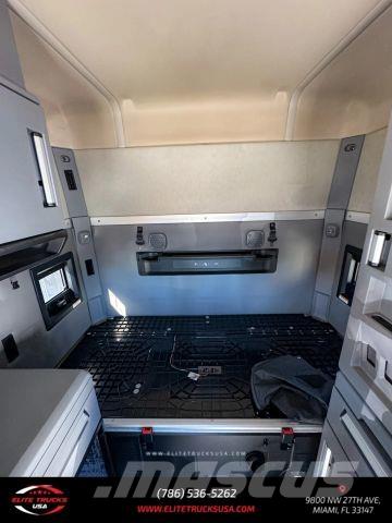 Mack Anthem Övriga bilar