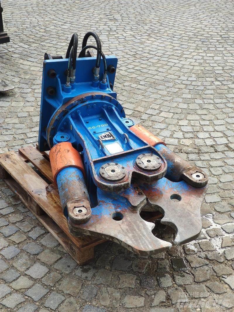  EMB CC700 Asfaltsskärare
