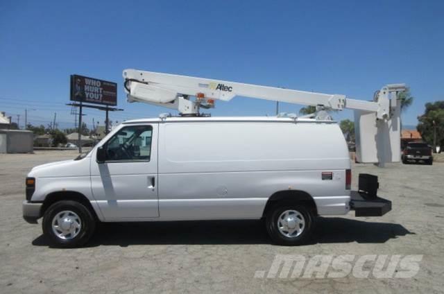 Ford E350 Bärgningsbilar
