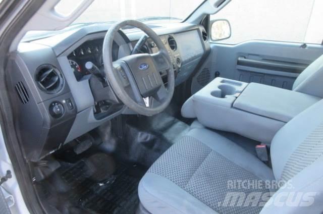 Ford F350 Bärgningsbilar