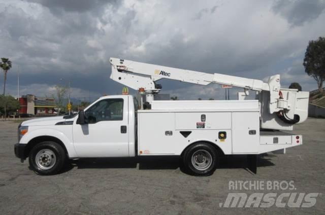 Ford F350 Bärgningsbilar