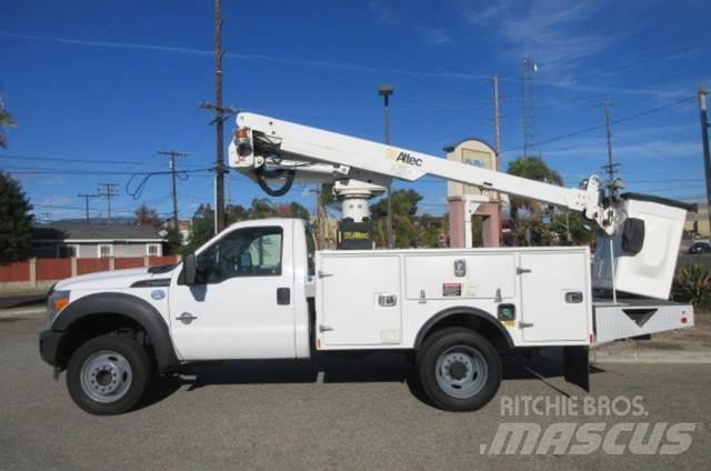 Ford F450 Bärgningsbilar