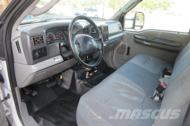 Ford F550 Bärgningsbilar