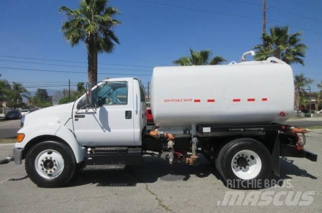 Ford F750 Bärgningsbilar