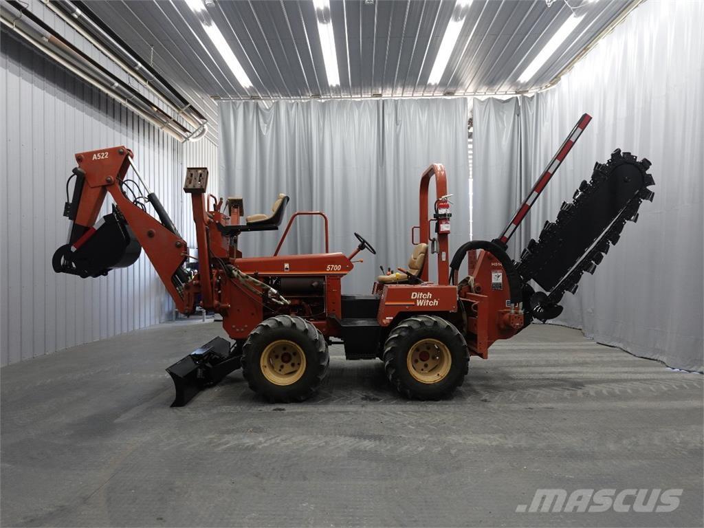 Ditch Witch 5700 Kedjegrävmaskiner