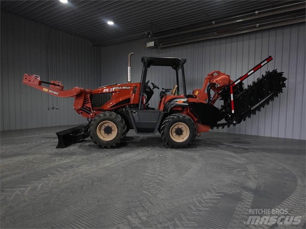 Ditch Witch RT120 Kedjegrävmaskiner