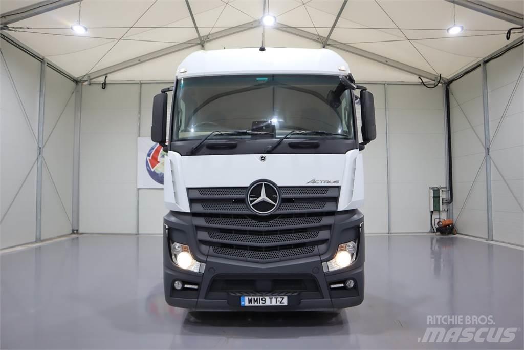 Mercedes-Benz Actros 2543 Dragbilar