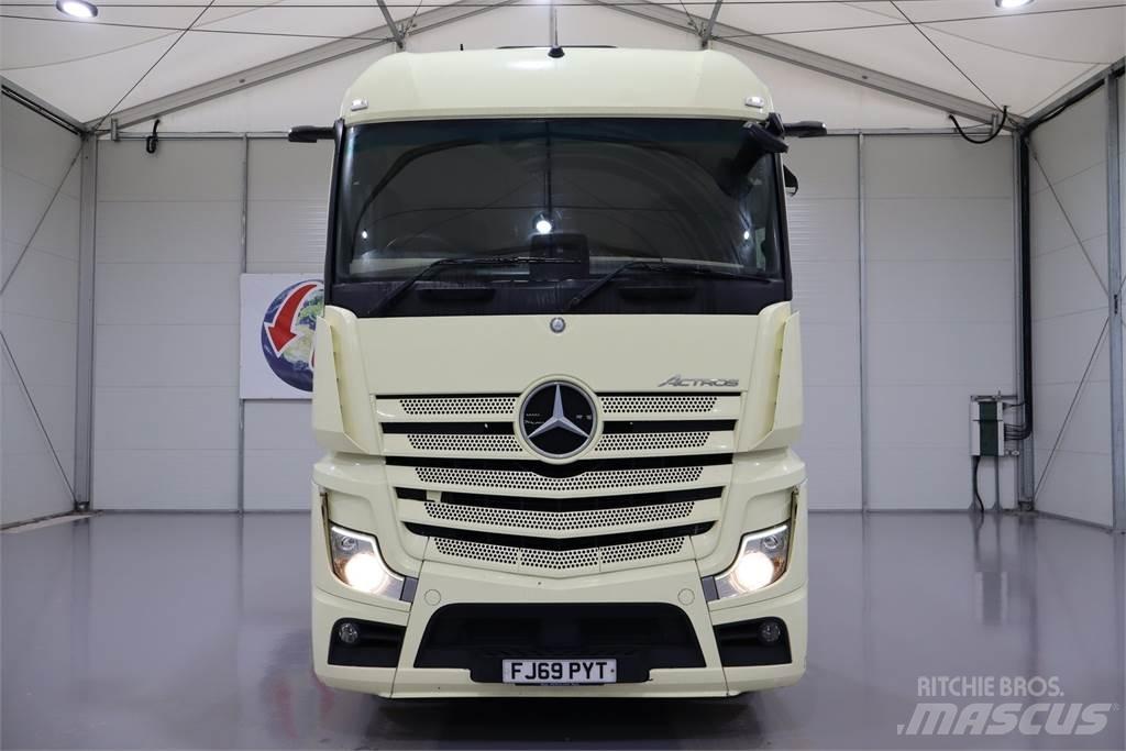 Mercedes-Benz Actros 2545 Dragbilar