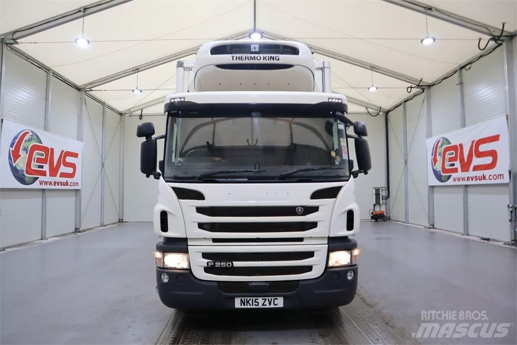 Scania P250 Kyl- / fryscontainers