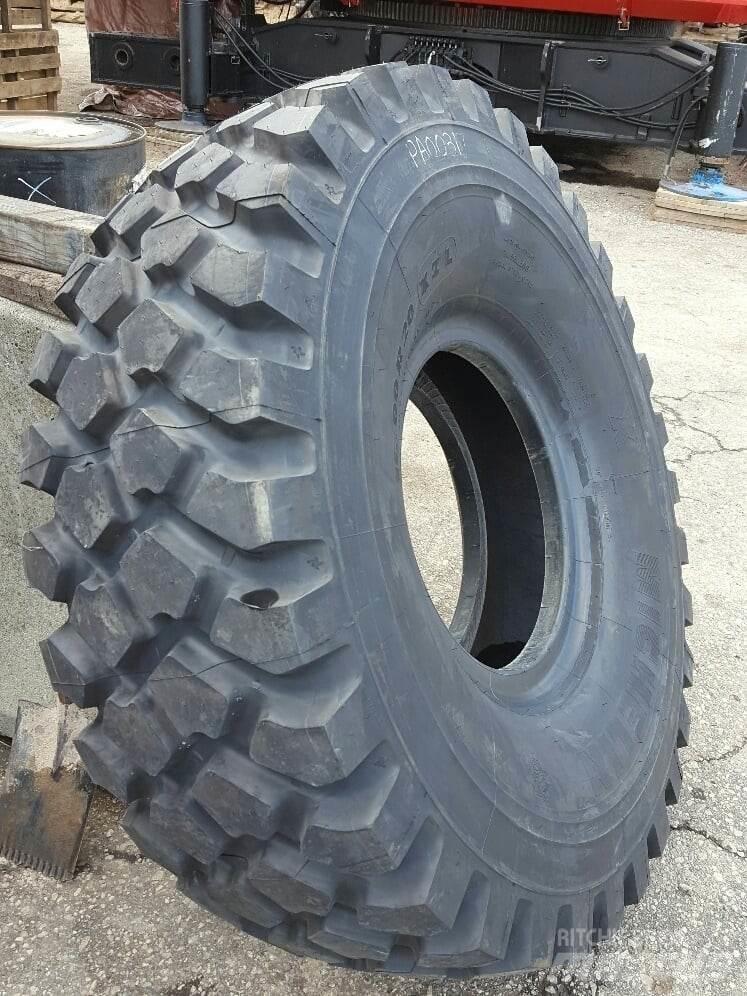 Michelin 16.00R20 Däck, hjul och fälgar