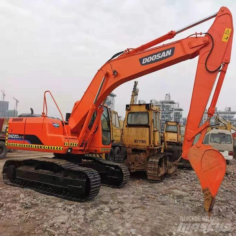 Doosan DH 220 Bandgrävare