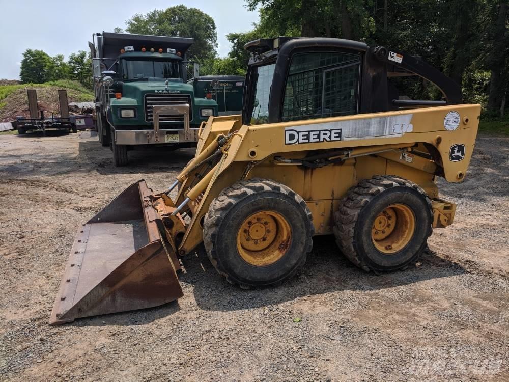 John Deere 328 Kompaktlastare
