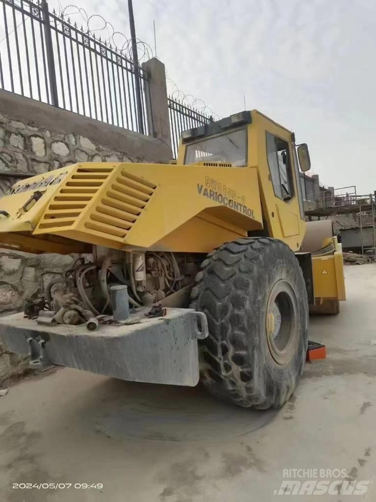 Bomag bw225d-3 Envalsvältar