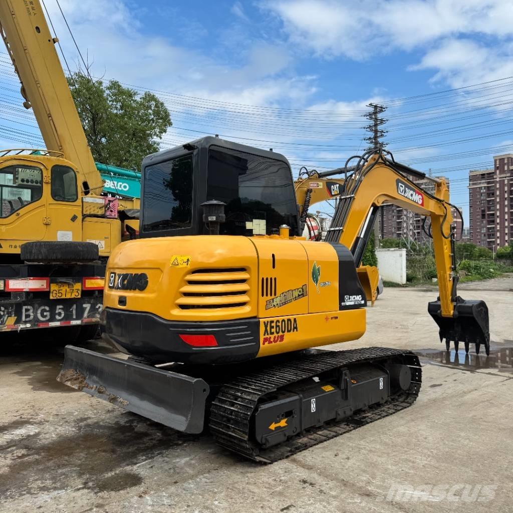 XCMG XE 60 DA Bandgrävare