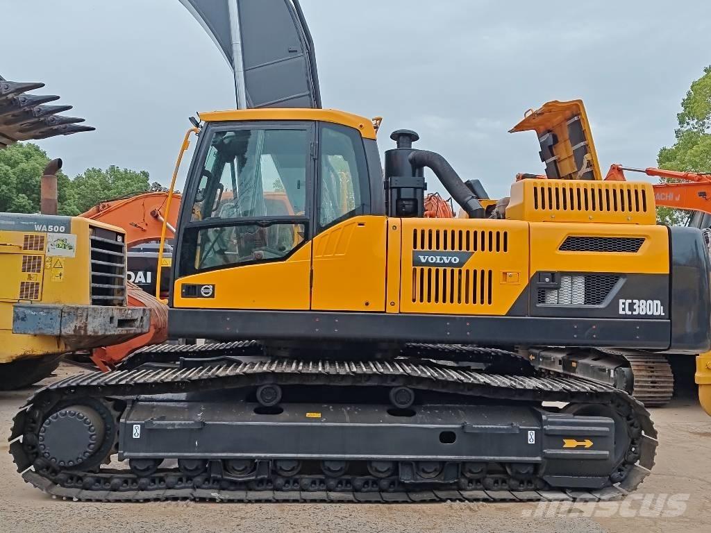 Volvo EC 380 D L Bandgrävare