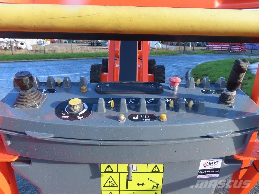 JLG 660 SJ Teleskop bomliftar