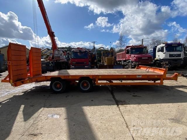 Pronar RC 2100 Låg lastande semi trailer