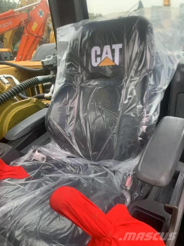CAT 329 D Bandgrävare