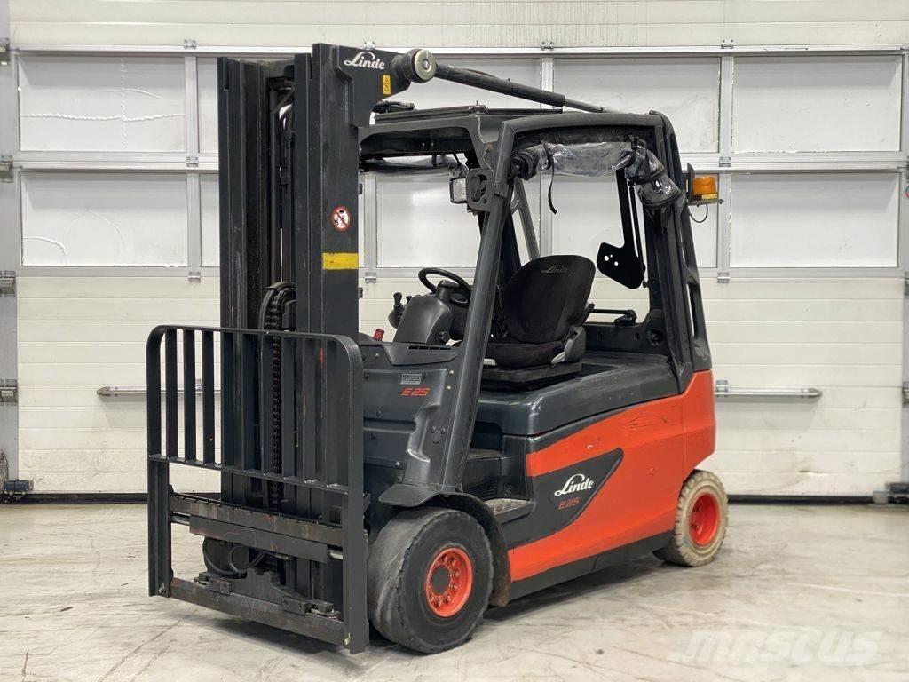 Linde E25L Elmotviktstruckar