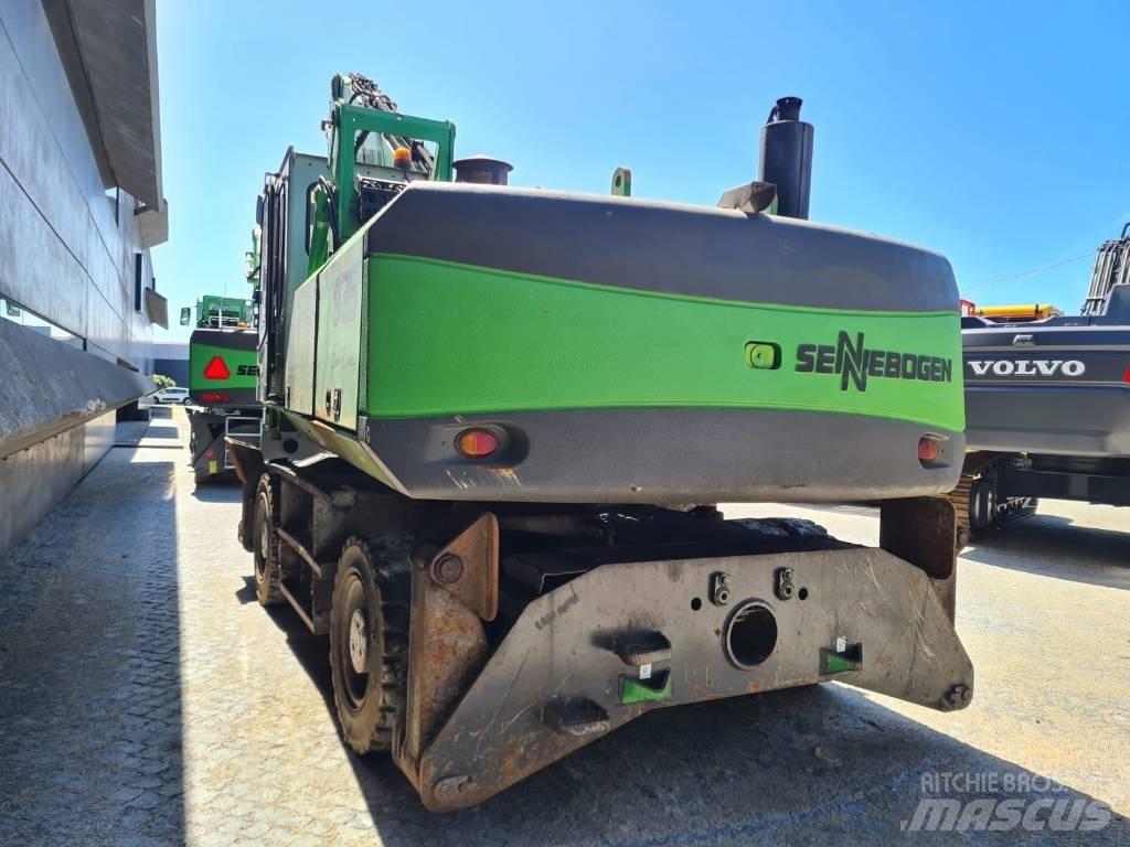 Sennebogen 825 Avfalls / industri hantering