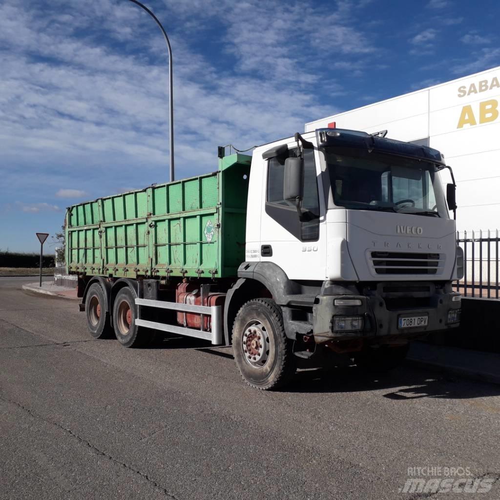 Iveco Trakker 350 Tippbilar