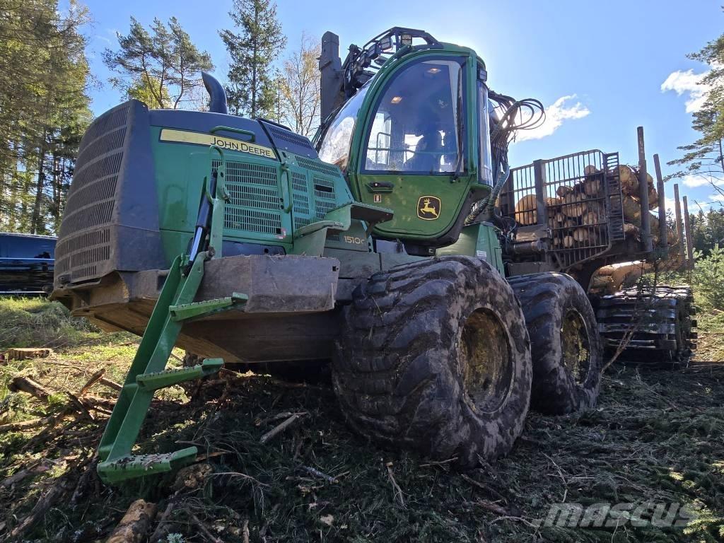 John Deere 1510G Skotare