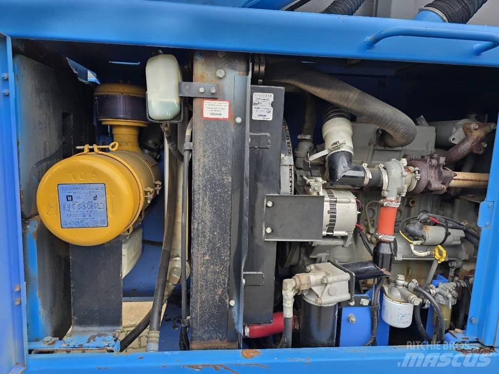 Aichi SR 21 A Teleskop bomliftar
