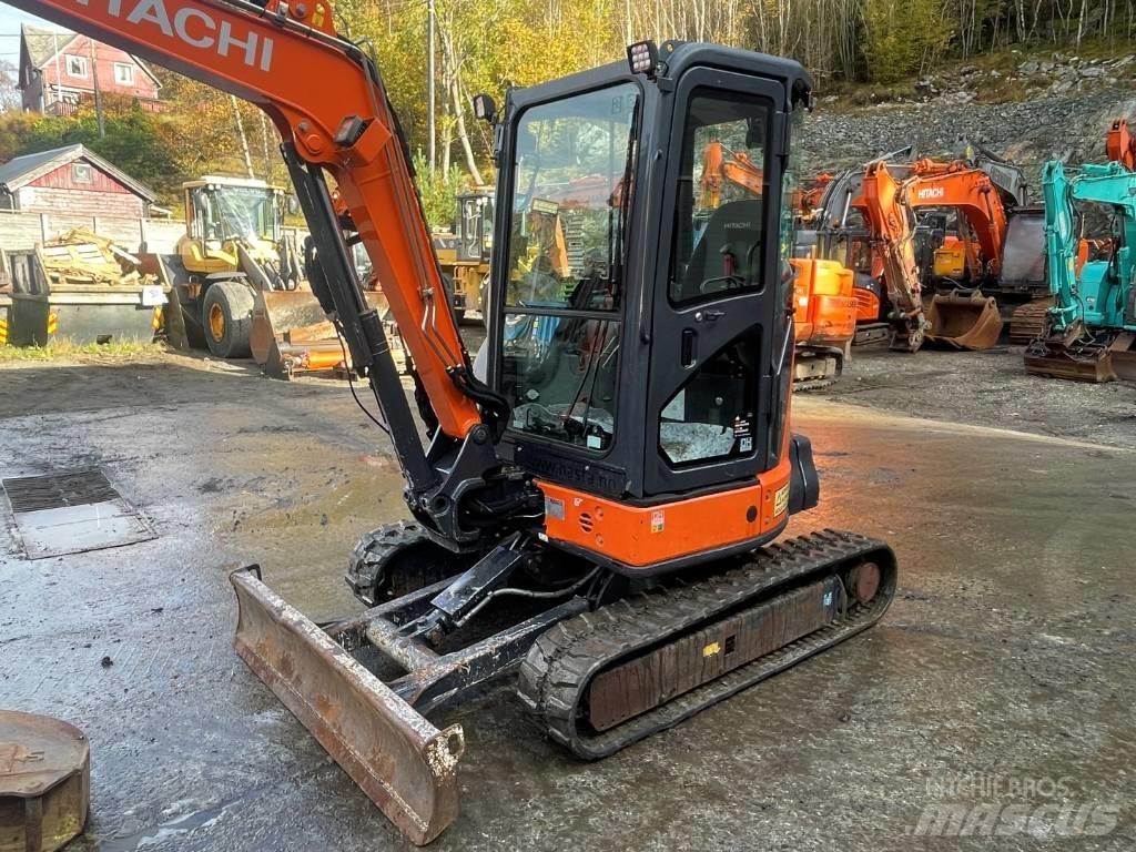 Hitachi ZX 38 U-5 A Minigrävare < 7t
