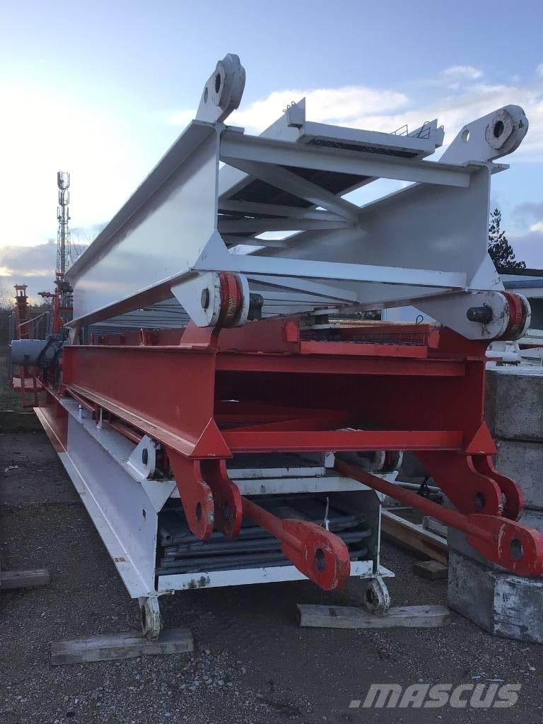Potain MD365BL12 Byggkranar