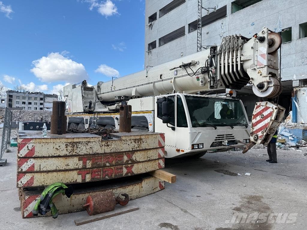 Demag AC 200-1 Allterrängkranar