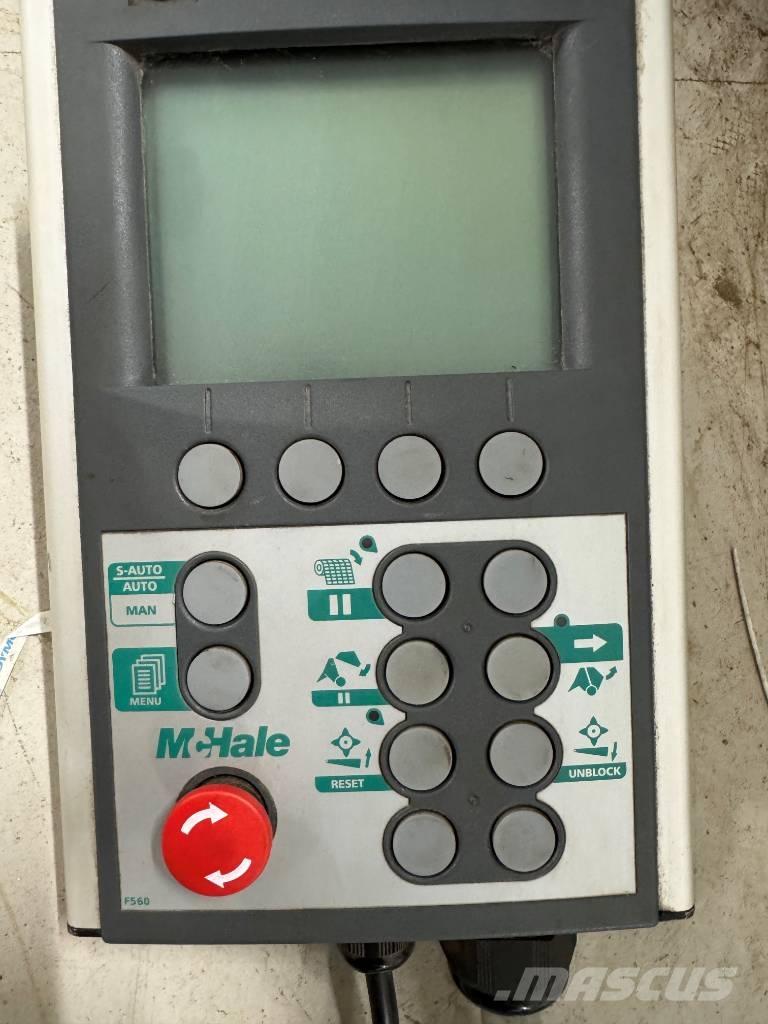 McHale F5600 Rundbalspressar