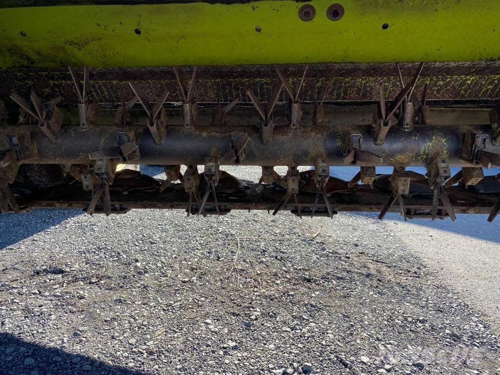 CLAAS DISCO 3050 Monterade och påhängda gräsklippare