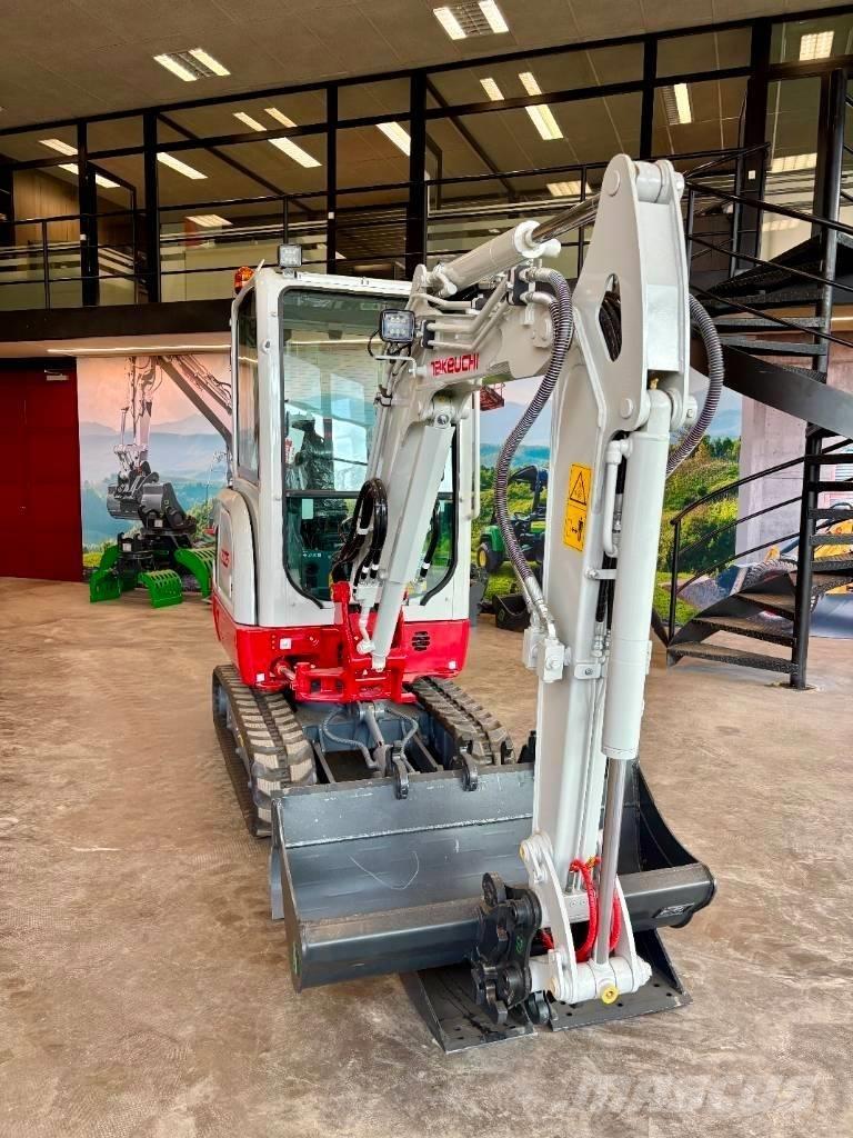 Takeuchi TB 225 Minigrävare < 7t