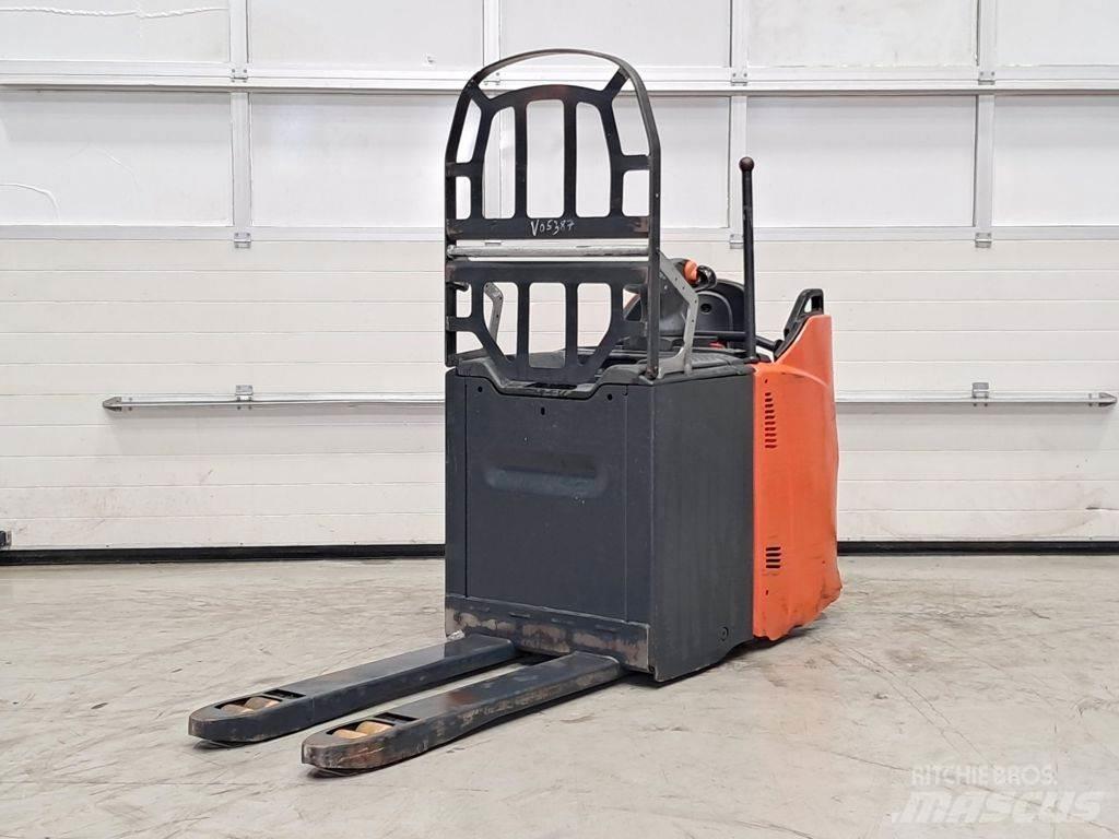 Linde T20SP-02 Låglyftare utan plattform