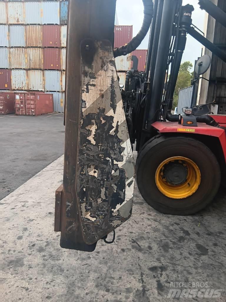 Kalmar DCG100-45ED7 Teleskopbomtruckar (Sträckstaplare)