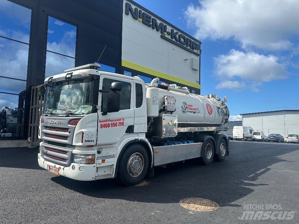 Scania P340 6x2*4 Slamsugningsbil