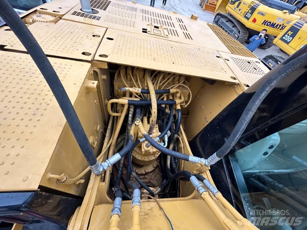 CAT 320 C Bandgrävare