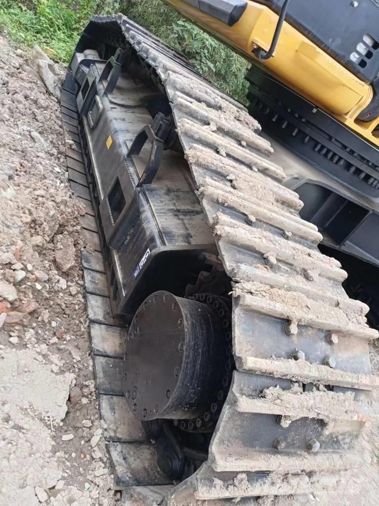 CAT 340 D L Bandgrävare