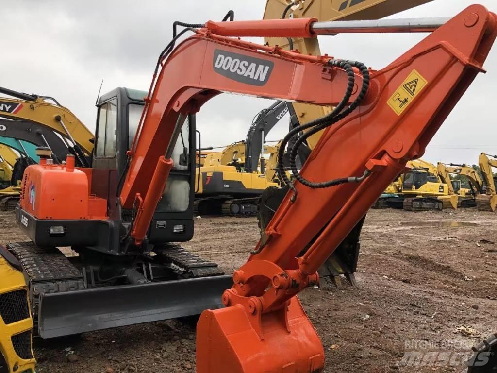 Doosan DH 55 Minigrävare < 7t