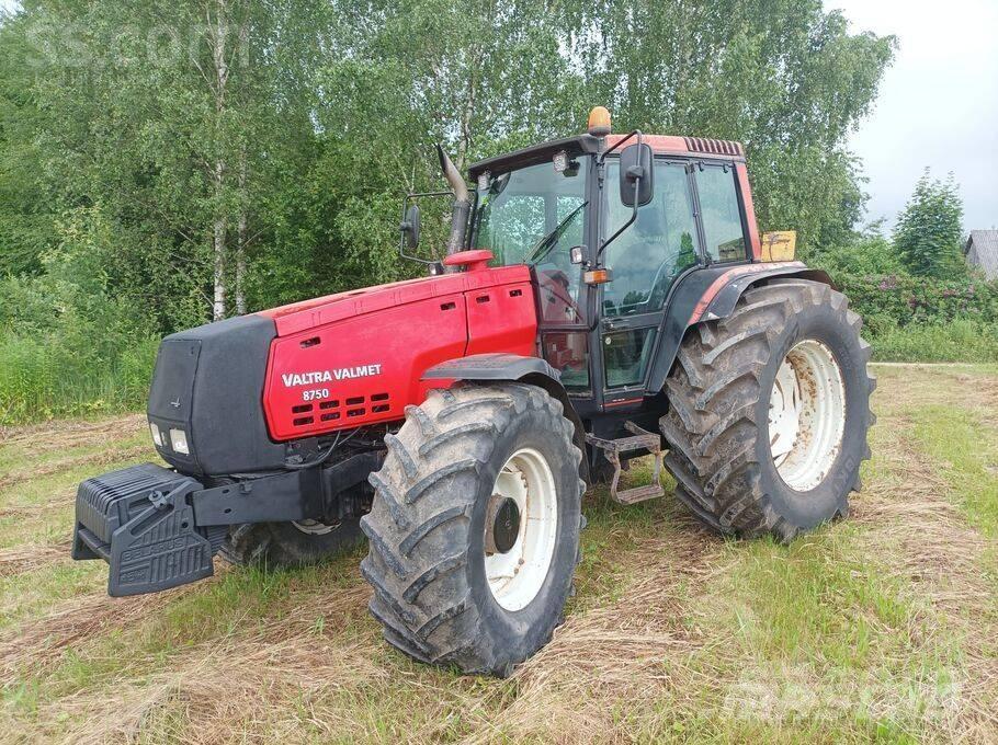 Valtra Valmet 8750 Traktorer