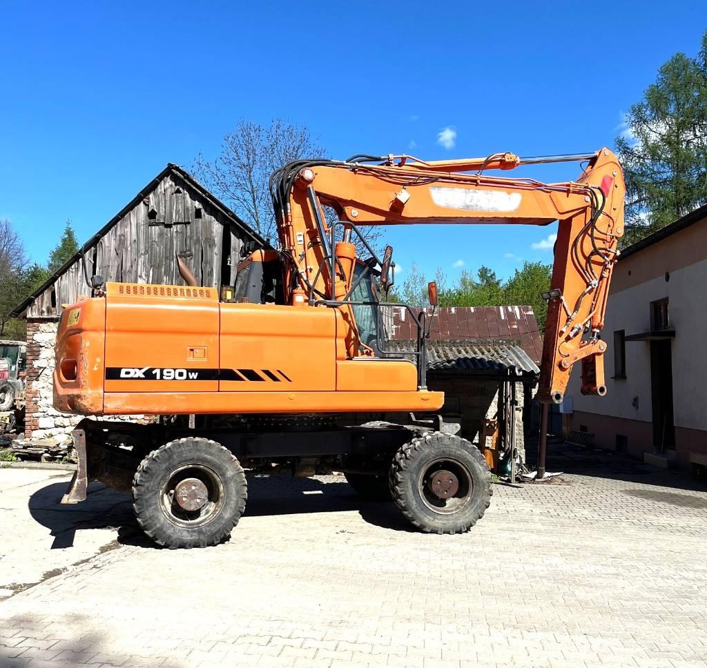 Doosan DX 190 W-3 Hjulgrävare